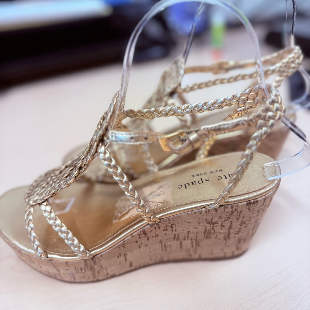 Kate Spade New York Metallic Gold Braided Leather Slingback Wedge Heels Size 5.5 - Picture 4 of 11